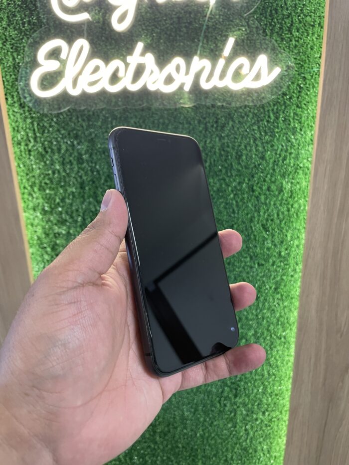 iPhone 11 128 GB - Image 3