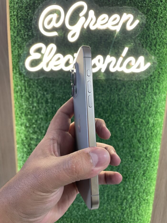 iPhone 15 Pro Max 512 GB - Image 2