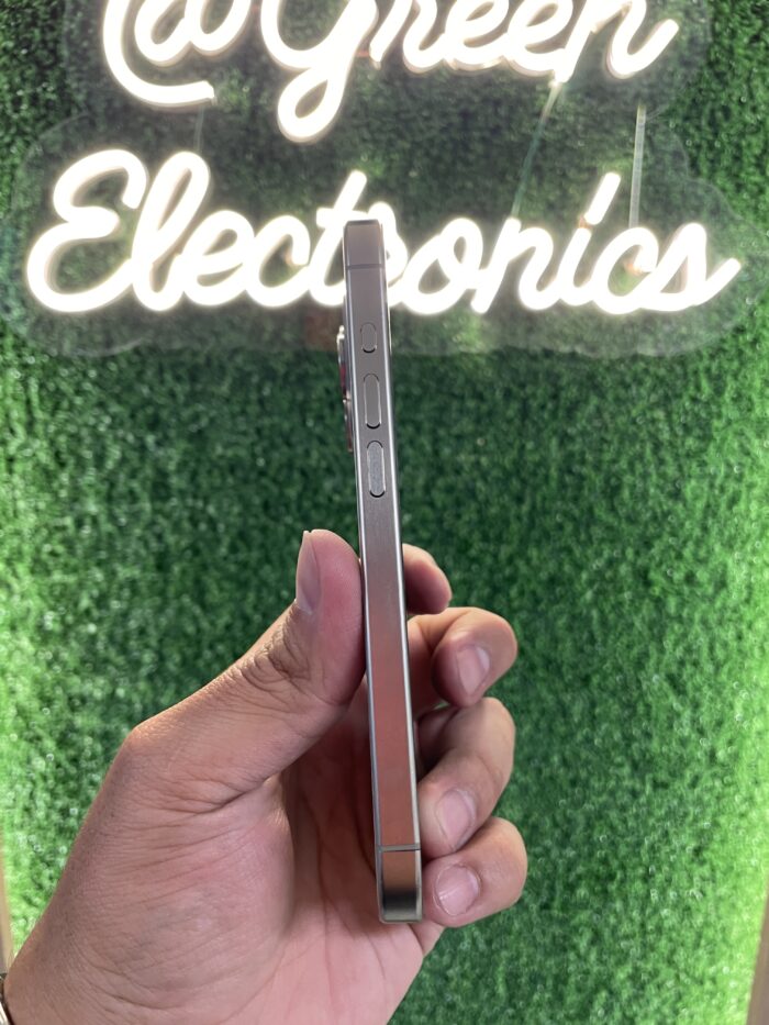 iPhone 15 Pro 256 GB - Image 5